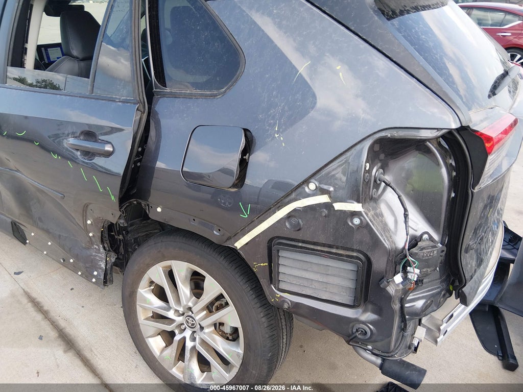 2025 Toyota RAV4 XLE Premium photo 6