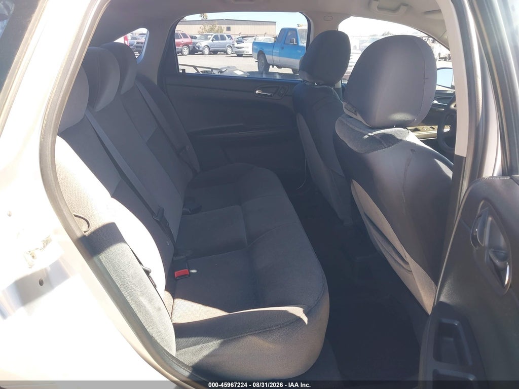 2010 Chevrolet Impala LS photo 8