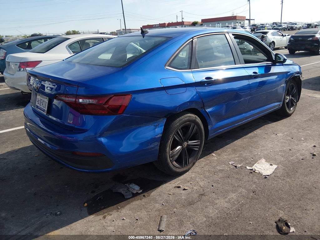 2023 Volkswagen Jetta 1.5T SE photo 4