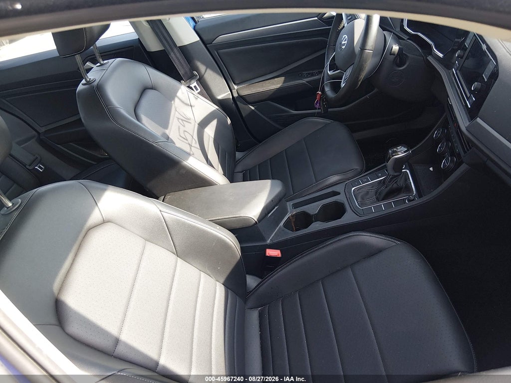 2023 Volkswagen Jetta 1.5T SE photo 5