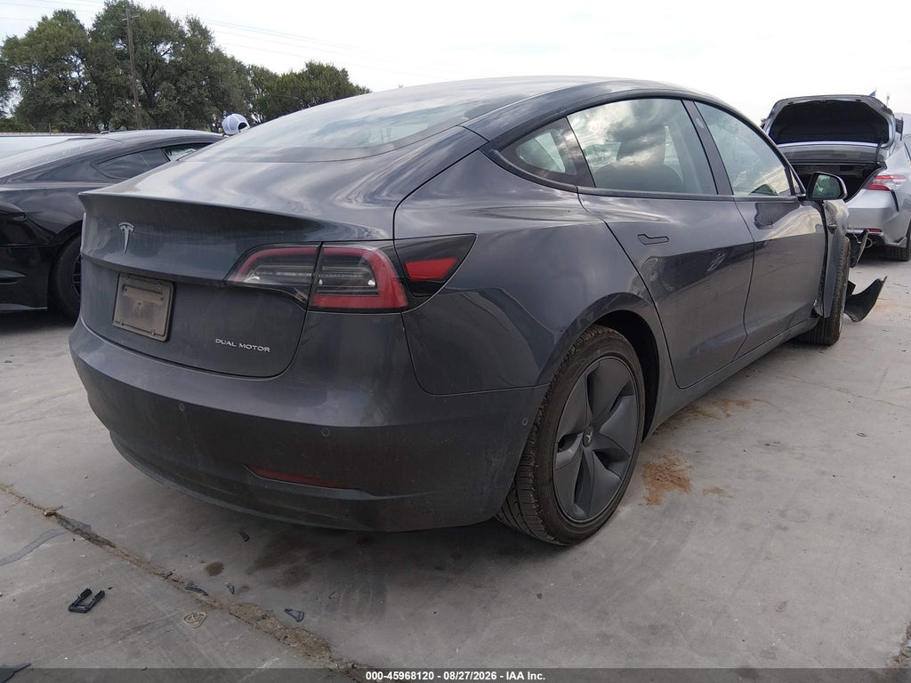 2021 Tesla Model 3 Long Range Dual Motor ALL-Wheel Drive photo 4