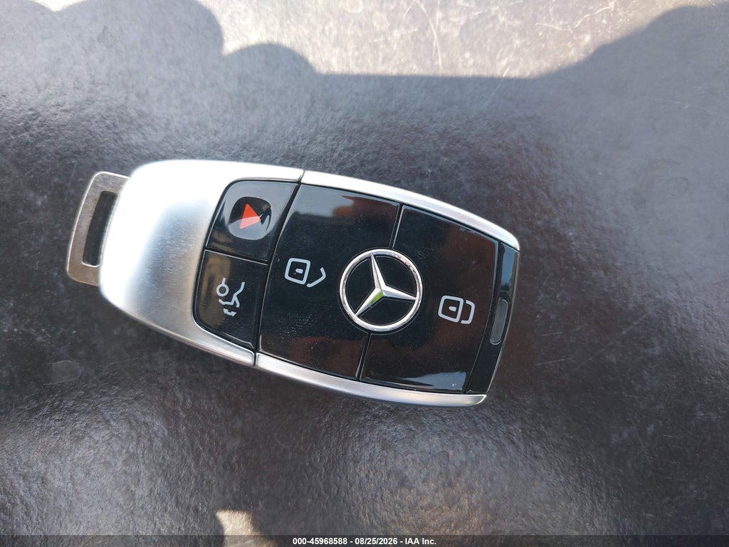 2017 Mercedes-Benz E 300 photo 11