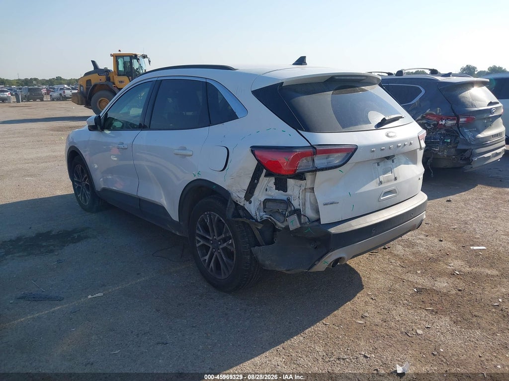 2020 Ford Escape SEL photo 3