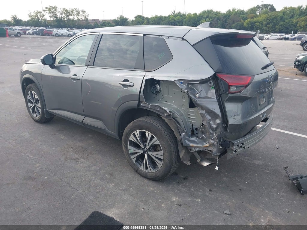 2023 Nissan Rogue SV Intelligent AWD photo 3