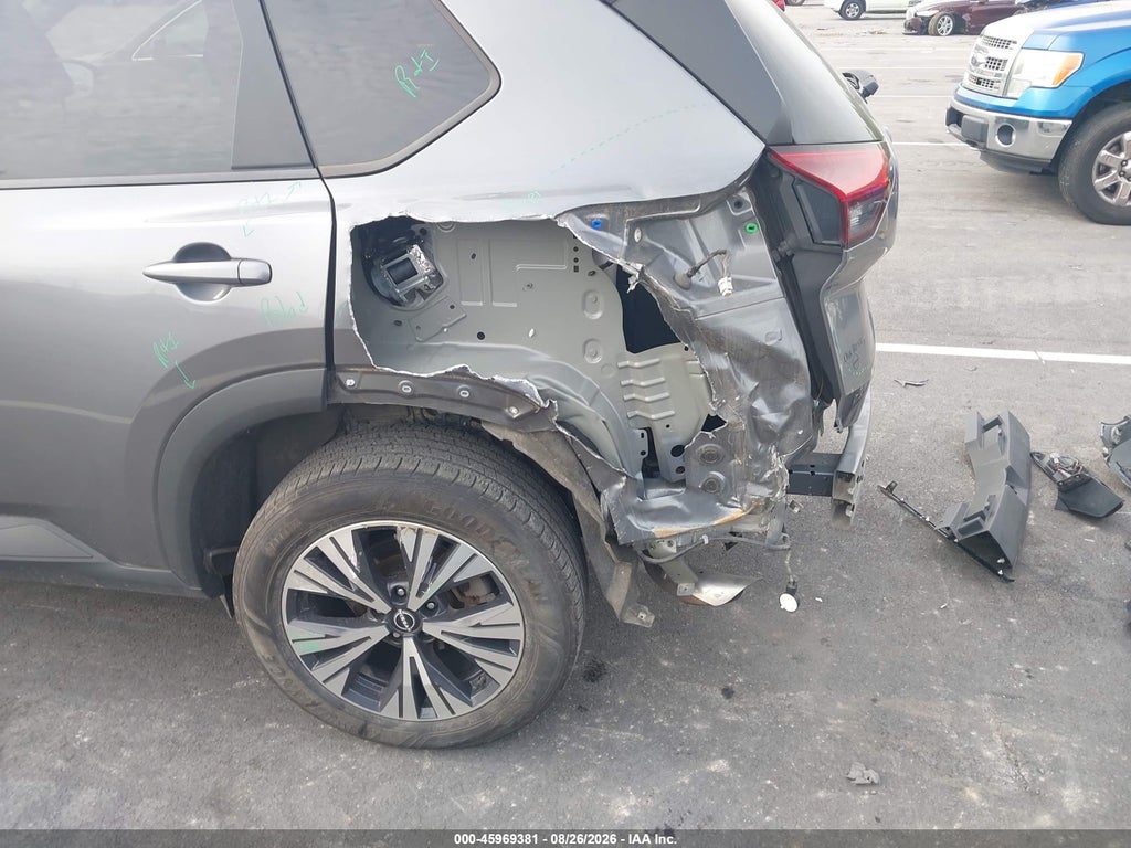 2023 Nissan Rogue SV Intelligent AWD photo 6