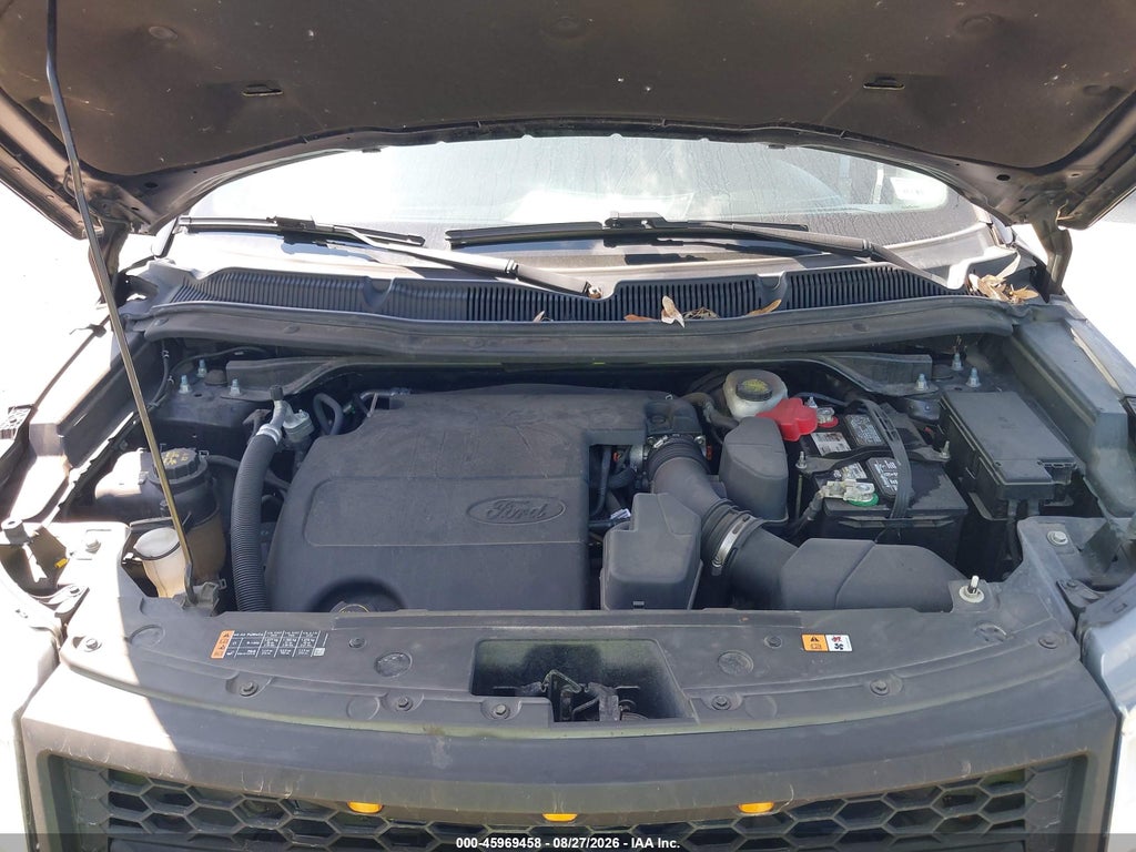 2017 Ford Explorer XLT photo 10