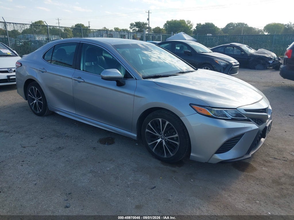 TOYOTA CAMRY 2020