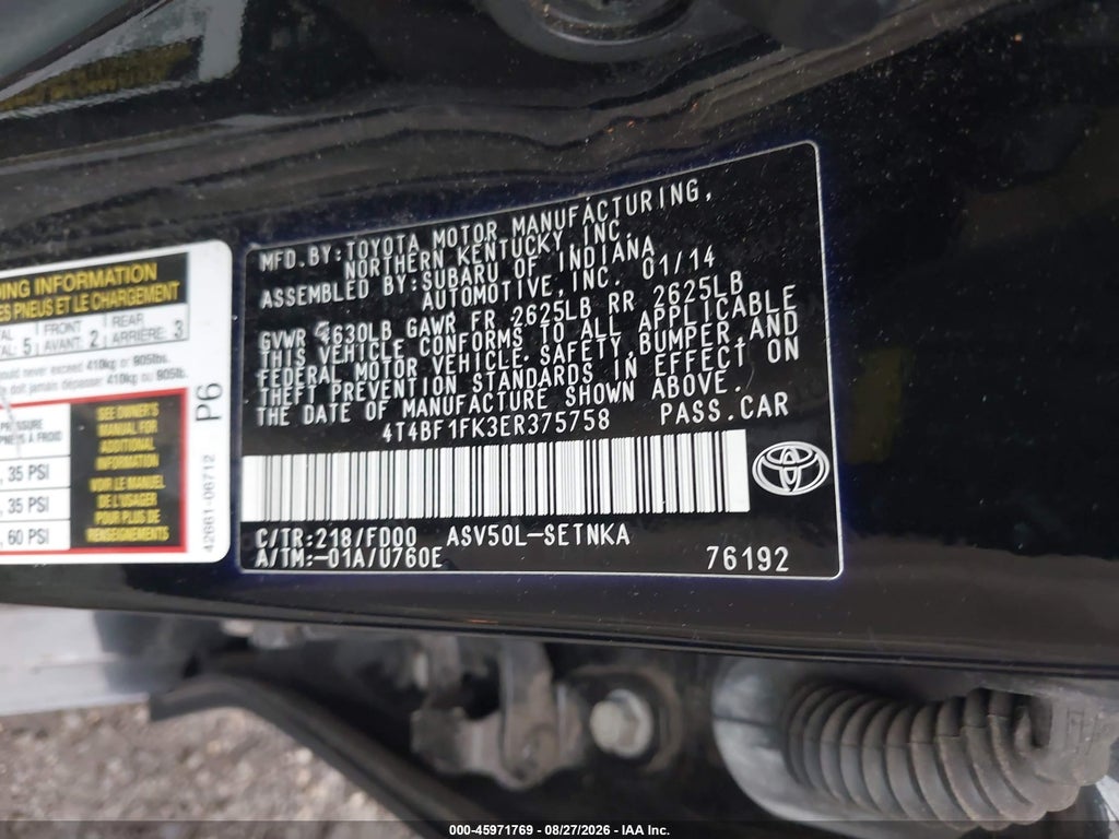 2014 Toyota Camry LE photo 9