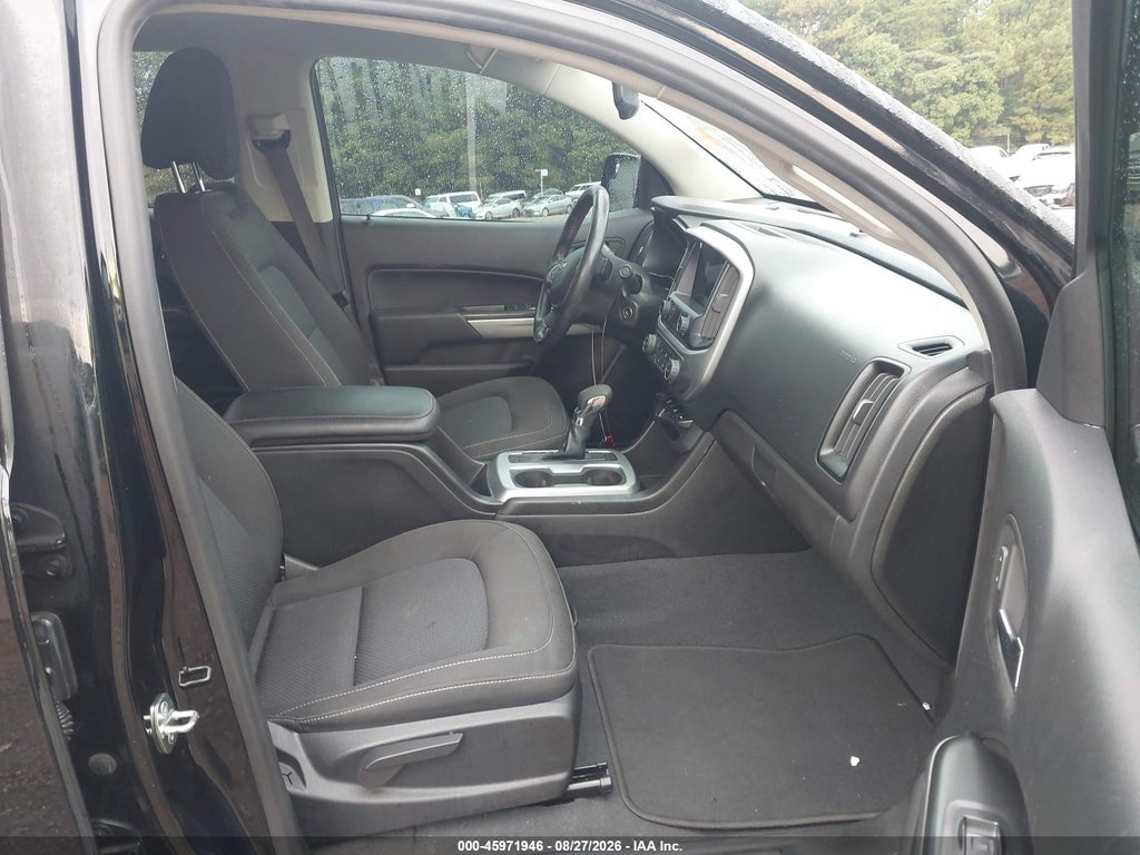 2022 Chevrolet Colorado 2WD Short Box LT photo 5