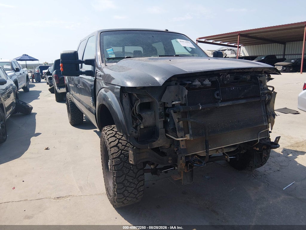 2013 Ford F-250 Lariat photo 1