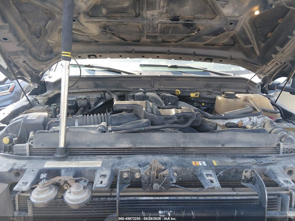 2013 Ford F-250 Lariat photo 10