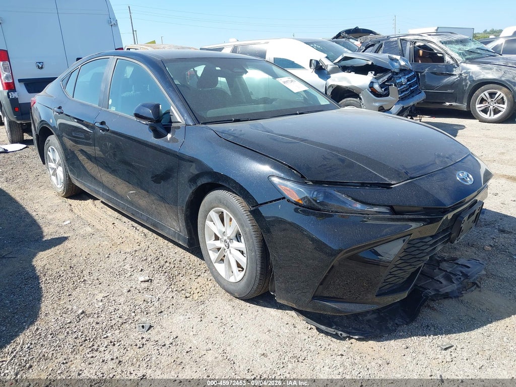 TOYOTA CAMRY 2026