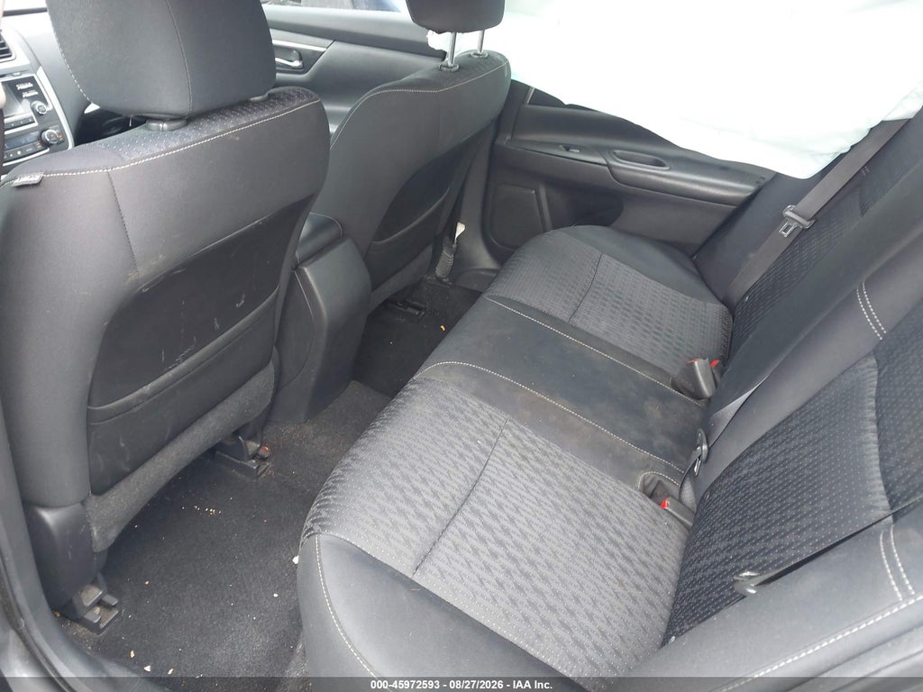2016 Nissan Altima 2.5 SV photo 8