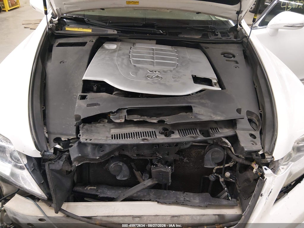 2011 Lexus LS 460 L photo 10