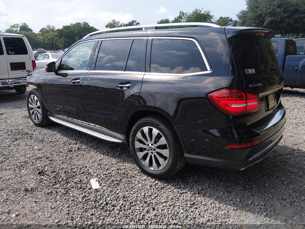 2018 Mercedes-Benz GLS 450 4MATIC photo 3