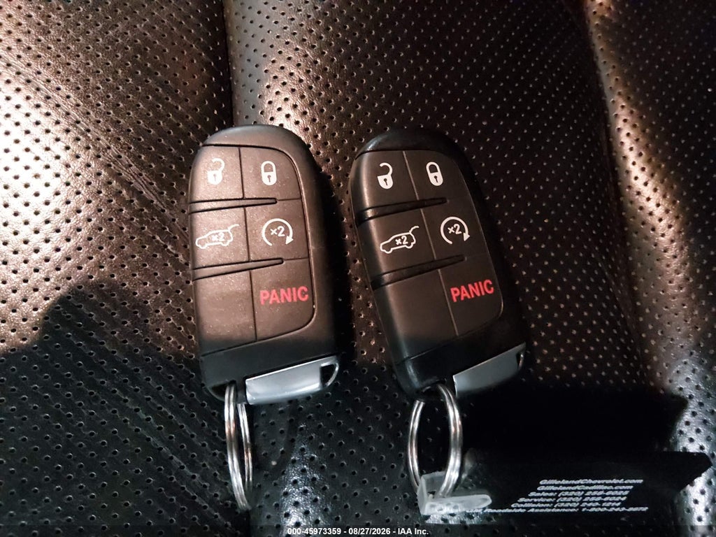 2014 Jeep Grand Cherokee Overland photo 11