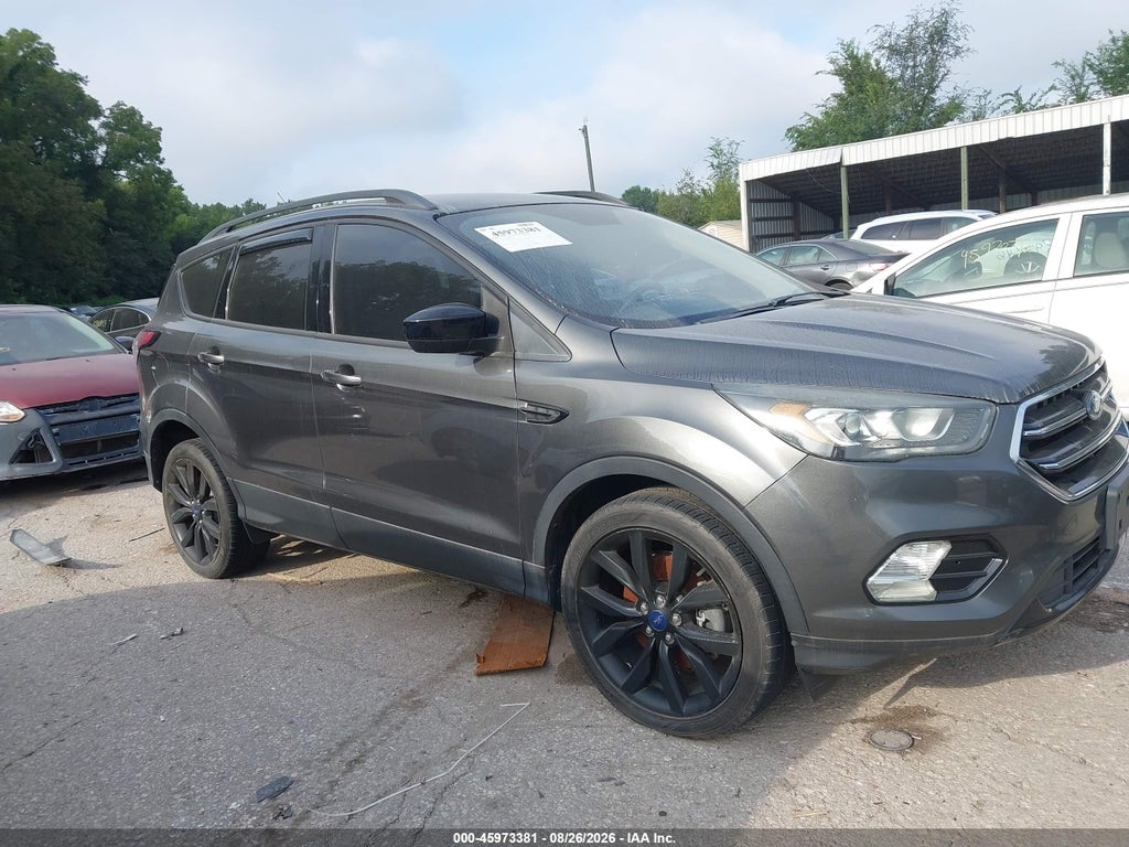 2017 Ford Escape SE photo 1