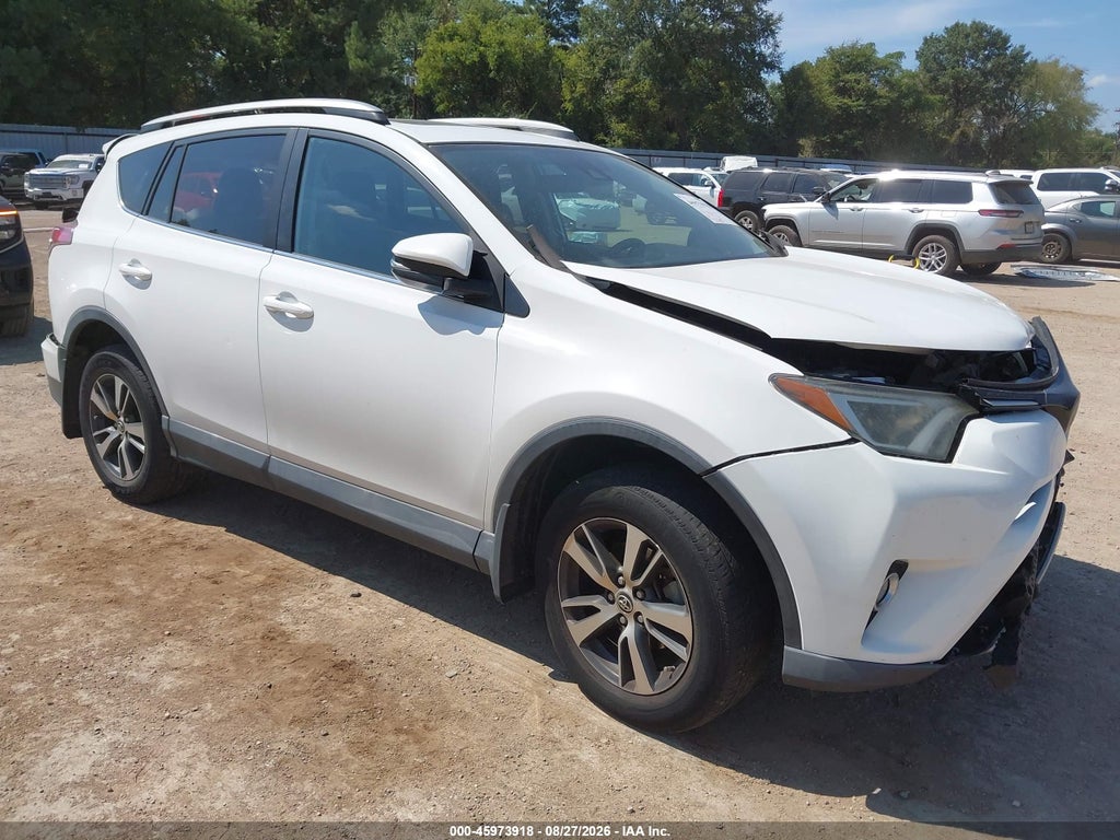 2018 Toyota RAV4 XLE photo 1