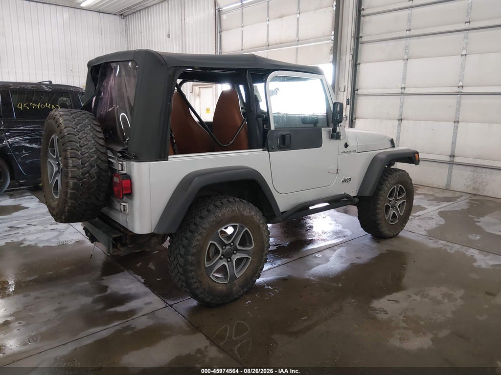 2002 Jeep Wrangler X photo 4