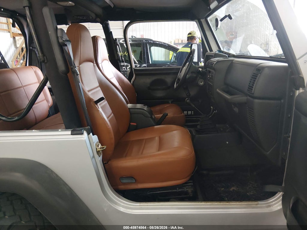 2002 Jeep Wrangler X photo 5