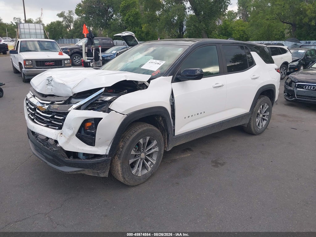 2025 Chevrolet Equinox AWD LT photo 2