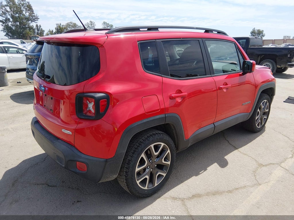 2017 Jeep Renegade Latitude 4X4 photo 4