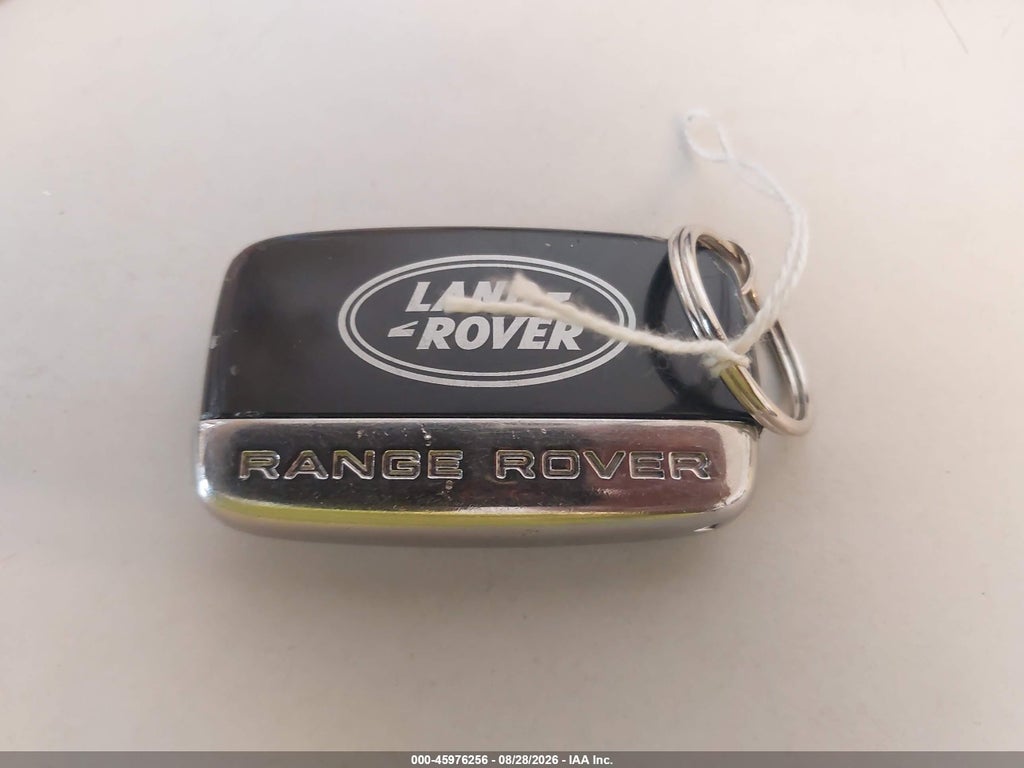 2017 Land Rover Discovery Sport HSE photo 11