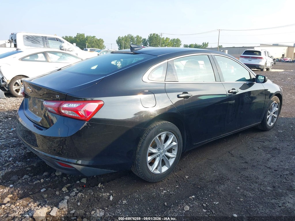2019 Chevrolet Malibu LT photo 4