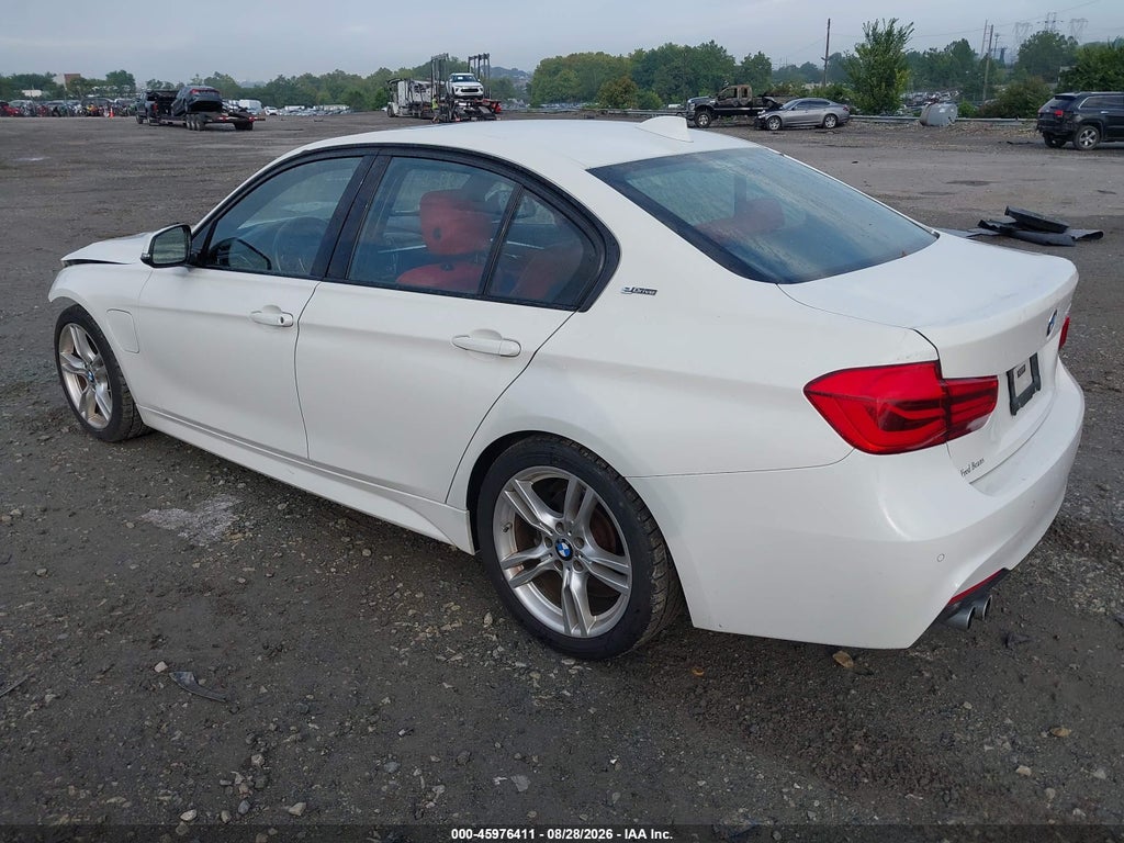 2018 BMW 330E Iperformance photo 3
