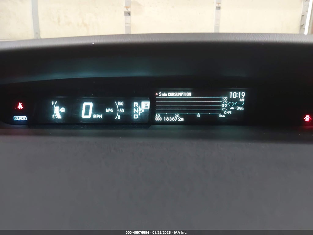 2013 Toyota Prius Three photo 7