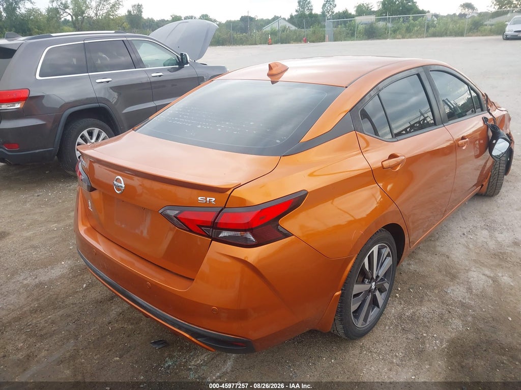 2020 Nissan Versa SR Xtronic CVT photo 4
