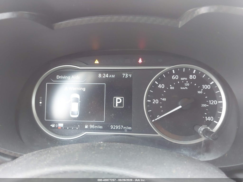 2020 Nissan Versa SR Xtronic CVT photo 7