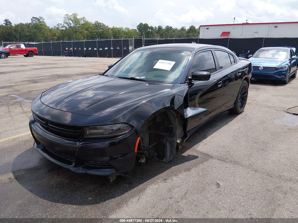 2016 Dodge Charger R/T photo 2