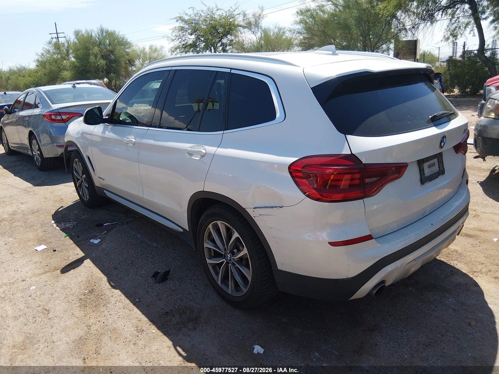 2018 BMW X3 XDRIVE30I photo 3