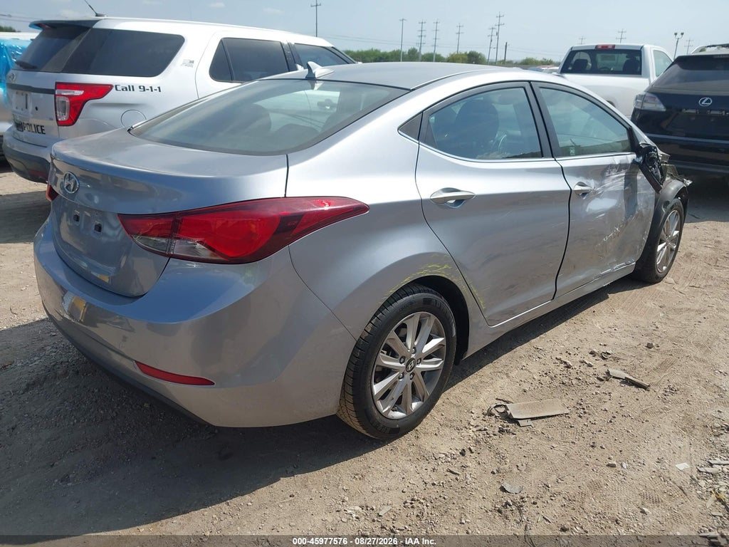 2015 Hyundai Elantra SE photo 4