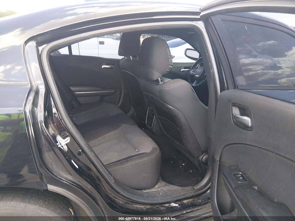 2018 Dodge Charger SXT Plus RWD photo 8