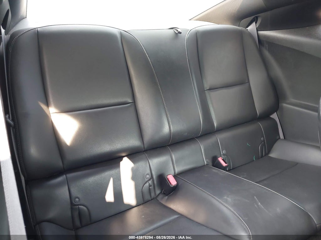 2013 Chevrolet Camaro 2LT photo 8