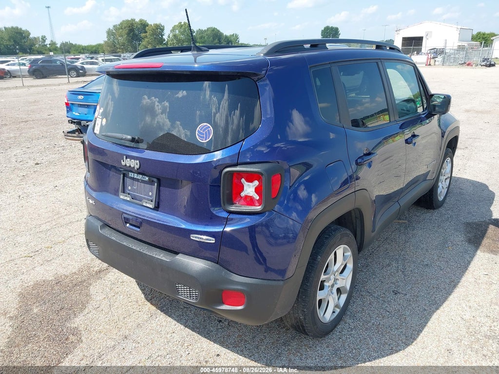 2018 Jeep Renegade Latitude 4X4 photo 4