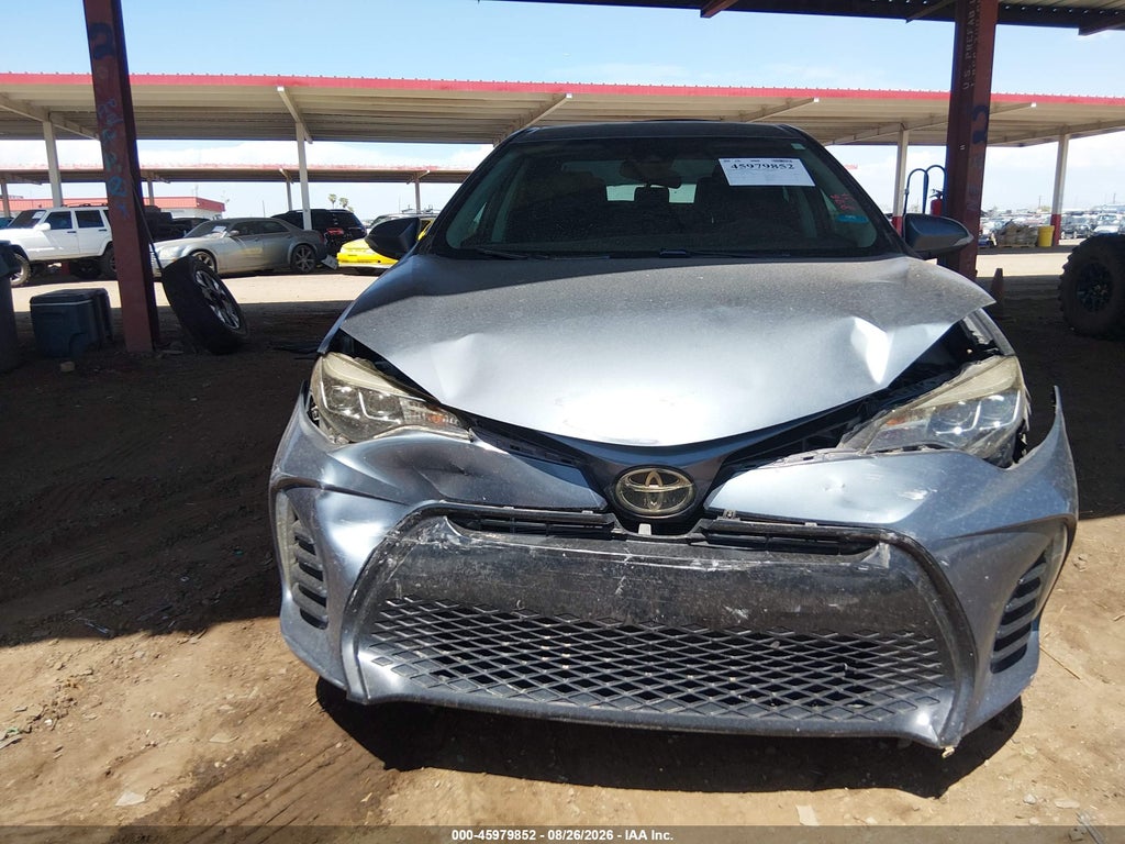 2017 Toyota Corolla SE photo 6