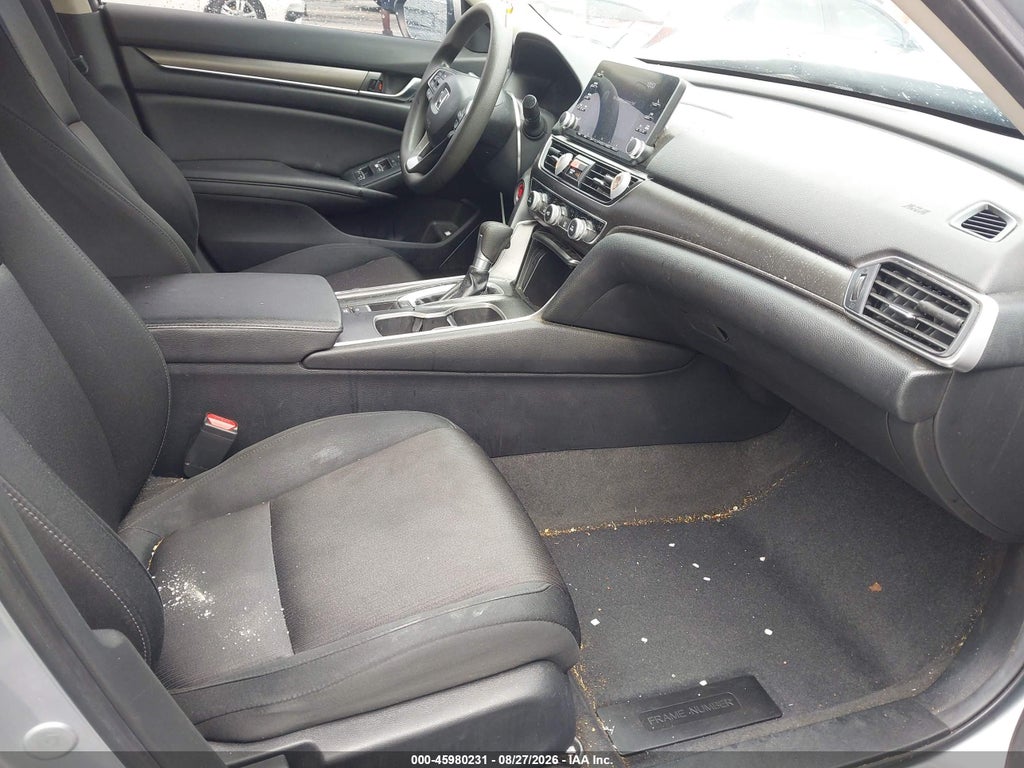 2020 Honda Accord LX photo 5