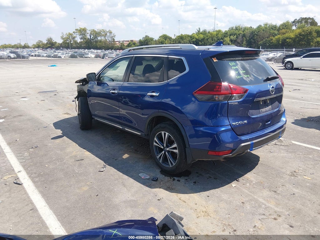 2018 Nissan Rogue SL photo 3