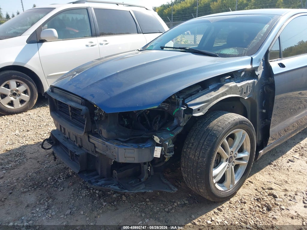 2018 Ford Fusion SE photo 6