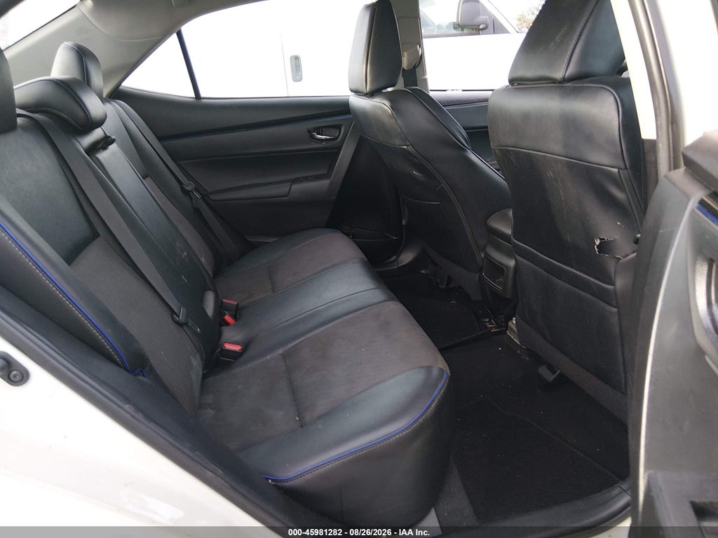 2018 Toyota Corolla SE photo 8
