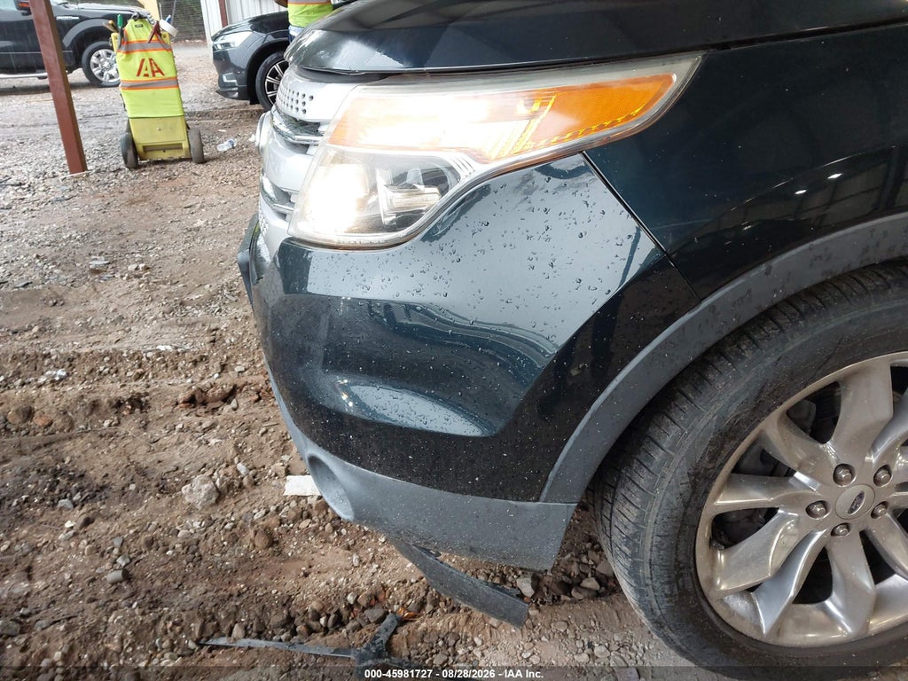 2014 Ford Explorer XLT photo 6