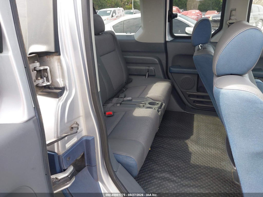 2005 Honda Element EX photo 8