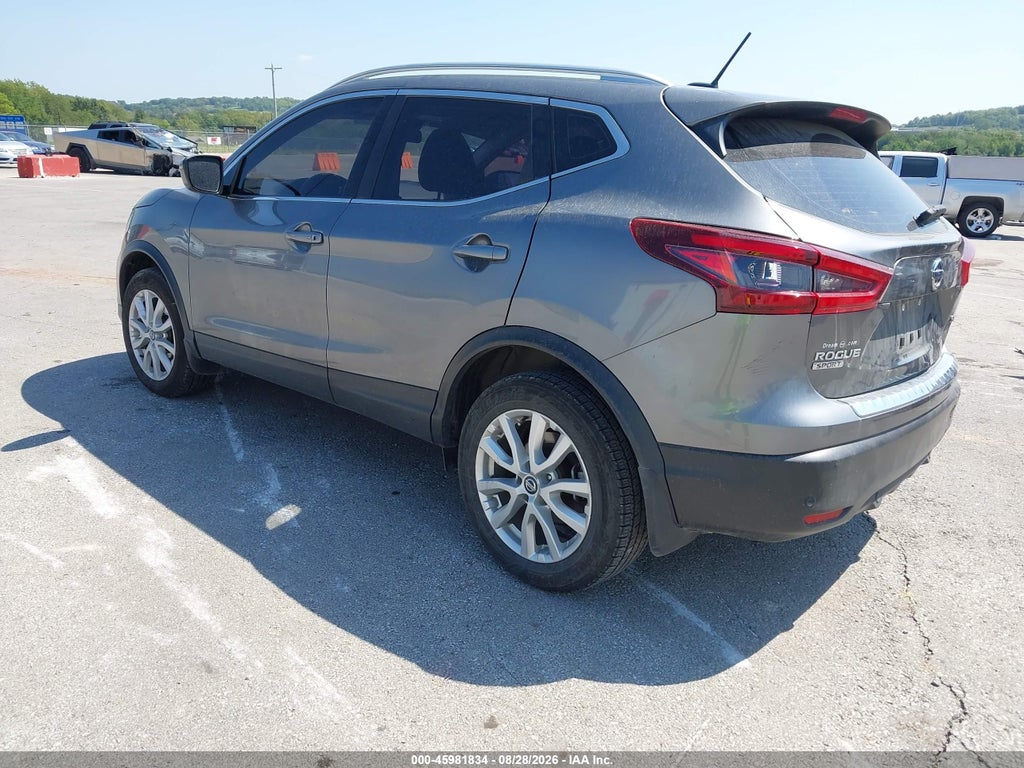 2022 Nissan Rogue Sport SV AWD Xtronic CVT photo 3
