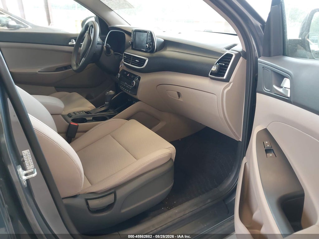 2020 Hyundai Tucson SEL photo 5