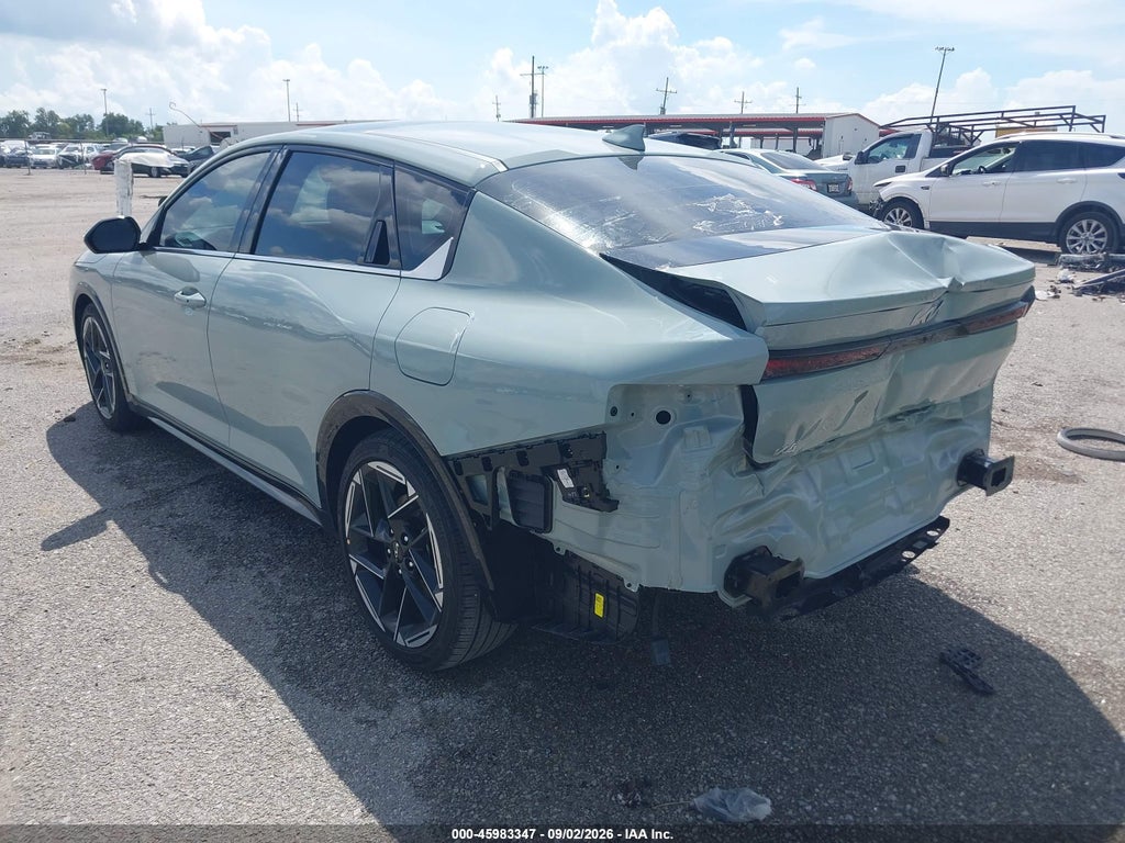 2026 Kia K4 GT-Line photo 3