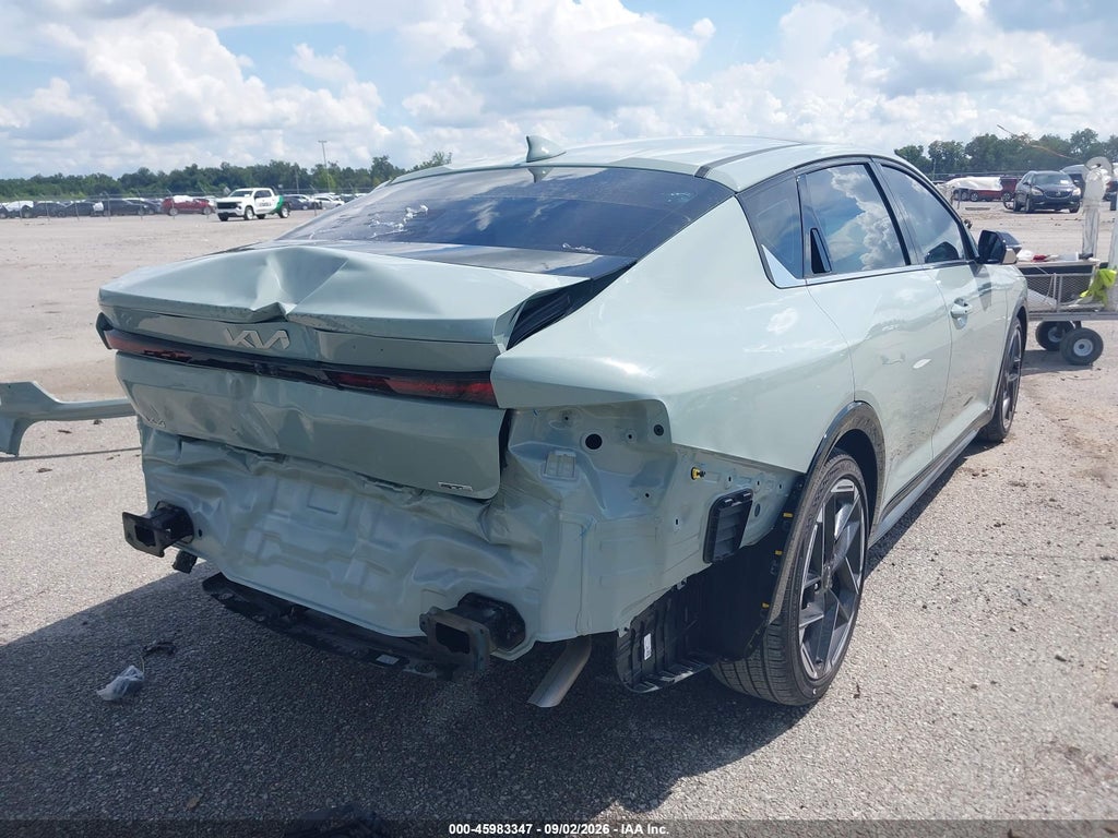 2026 Kia K4 GT-Line photo 4