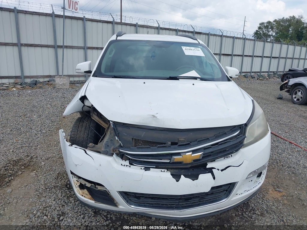 2016 Chevrolet Traverse 1LT photo 6